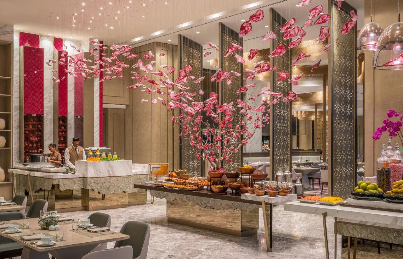 Four Seasons Hotel Kuala Lumpur Exterior foto